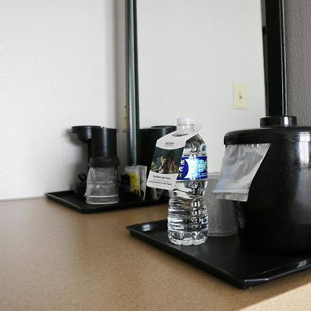 Country Inn & Suites By Radisson, Fort Dodge, Ia מראה חיצוני תמונה